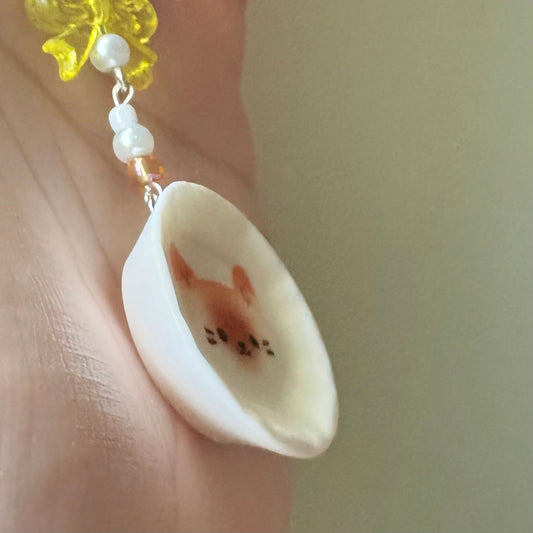 Cute yellow cat plate phonecharm