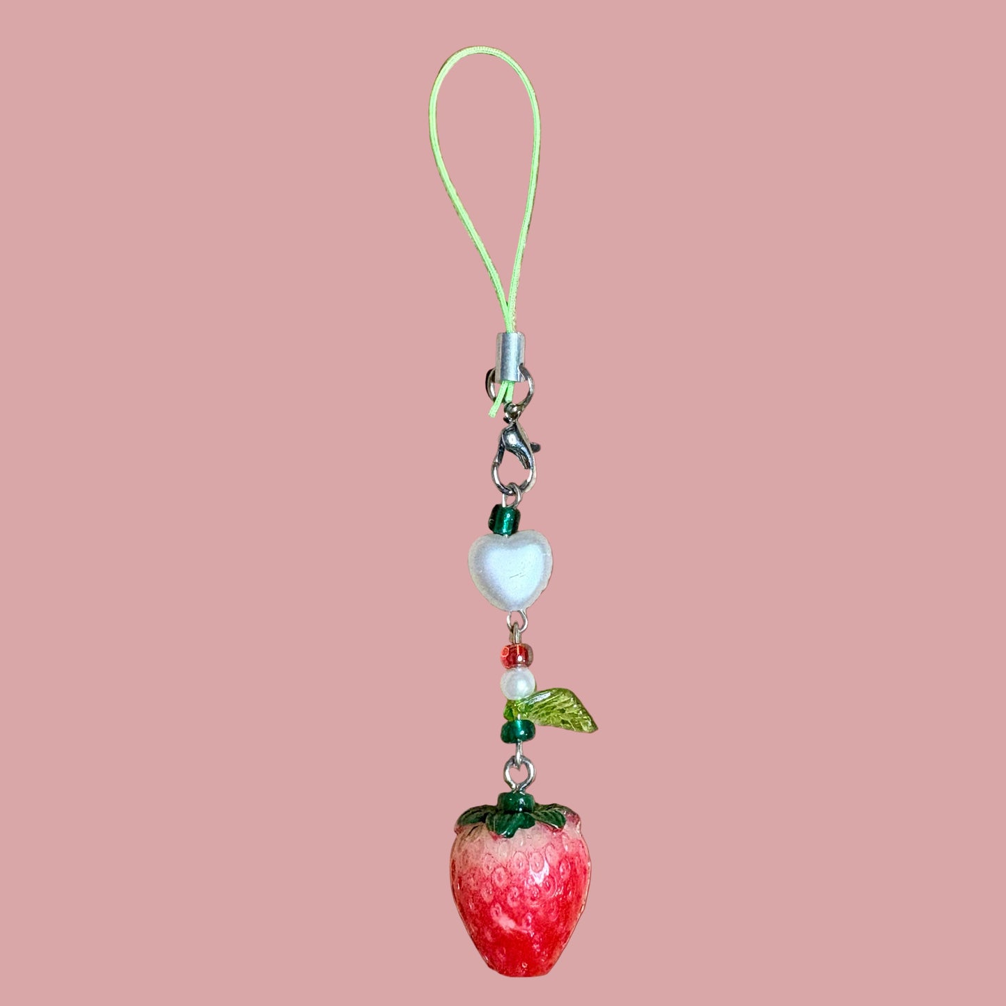 Strawberry heart beaded cute kawaii phonecharm