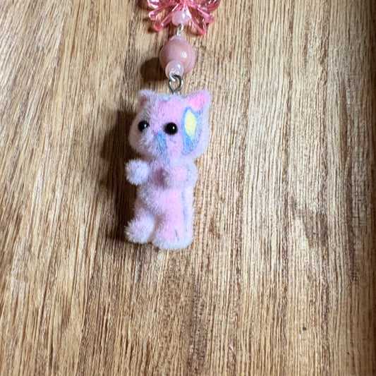 Fuzzy cat phonecharm ~ marble pink