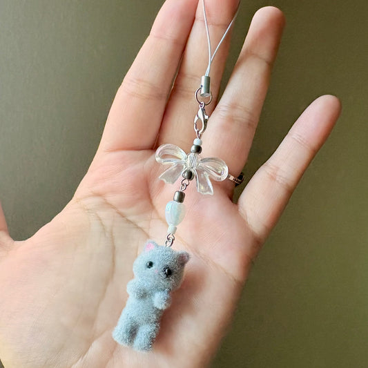 Fuzzy cat phonecharm ~ gray