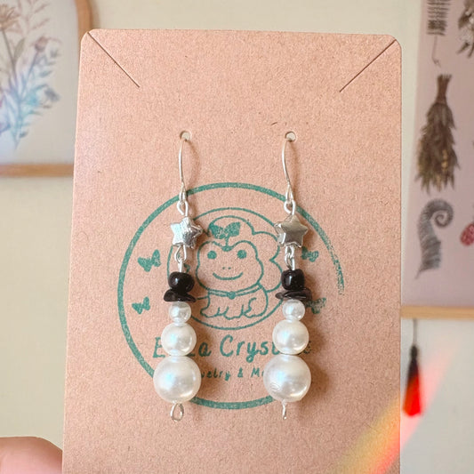 Snowman Pearl Dangle Earrings