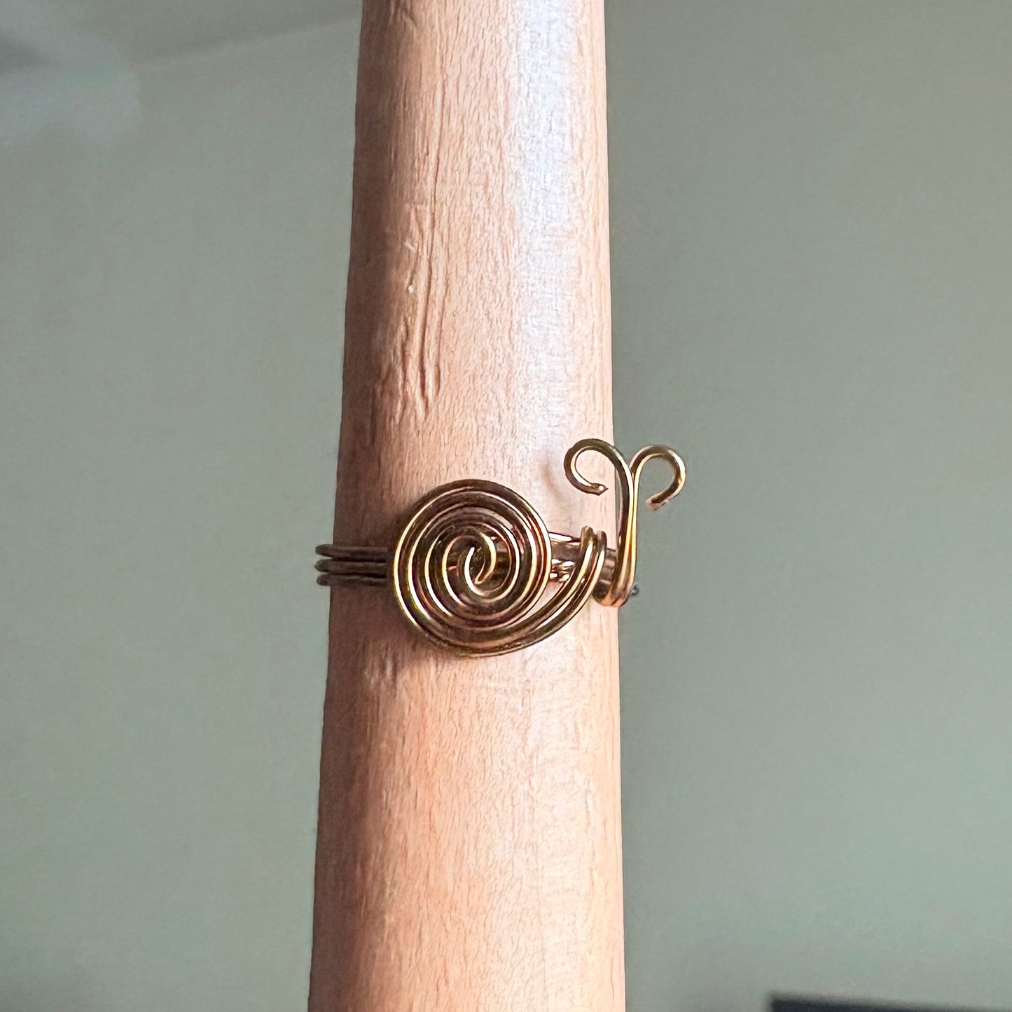 "Enchanted Snail" Spiral Wire wrapped Ring - Antique Brown