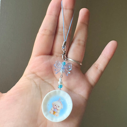 Cute blue puppy plate phonecharm