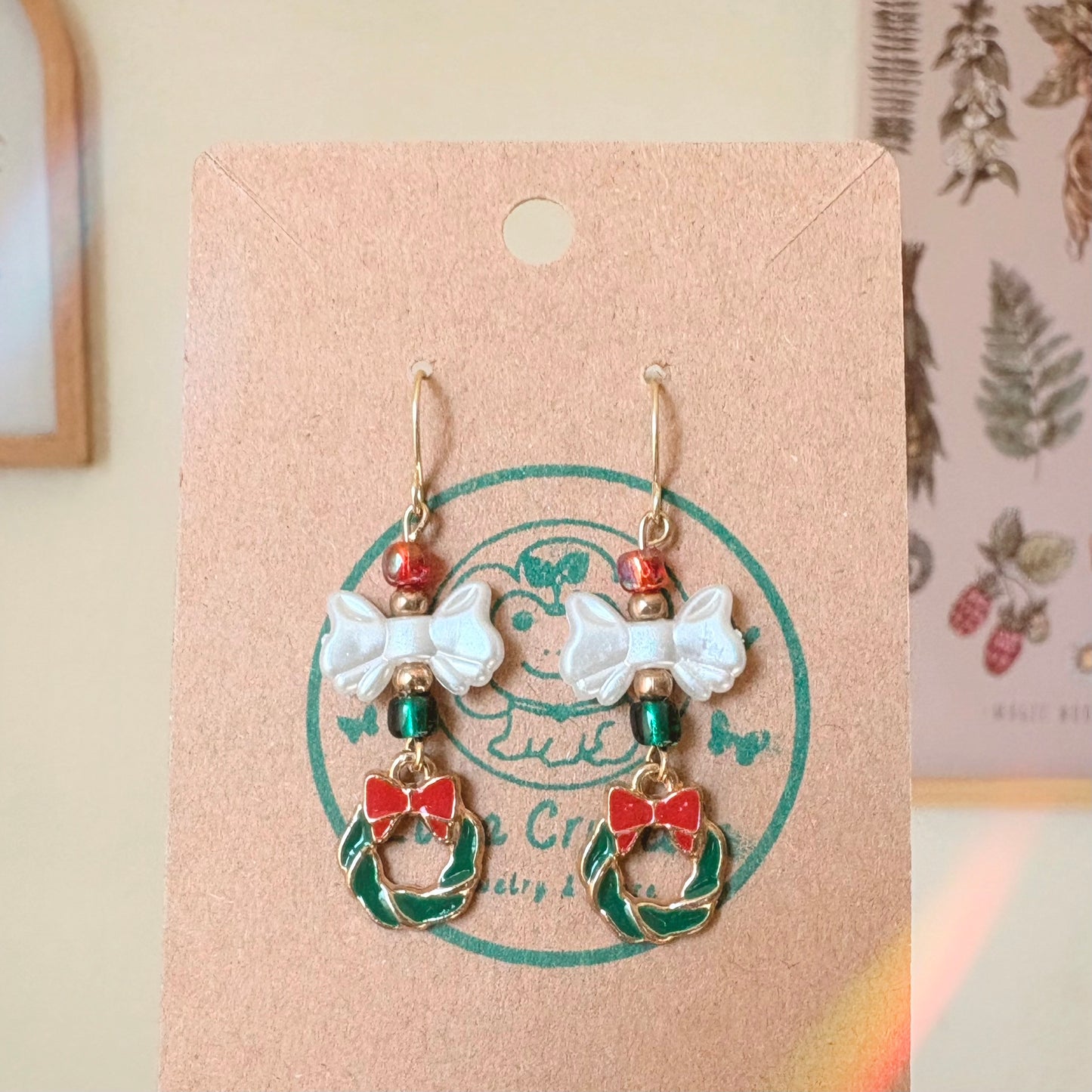 Green Wreath Bow Dangle Earrings