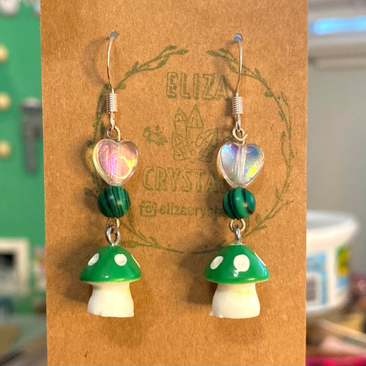 Green mushroom earrings w heart