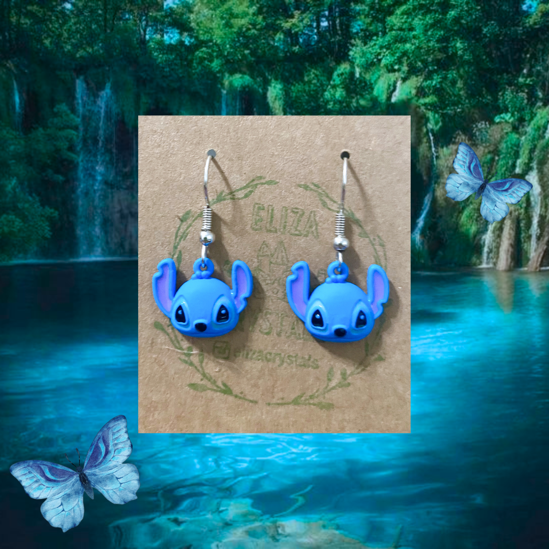 Cute Stitch Earrings (Gold or Silver)